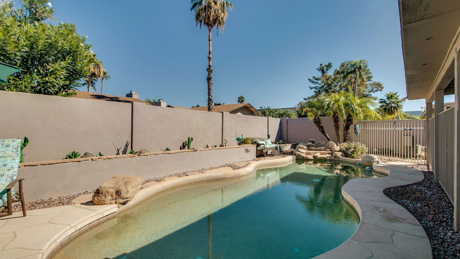 Sport & Beauty 5, Scottsdale Kierland 3 Bdrm With Sparkling Pool!, Maricopa
