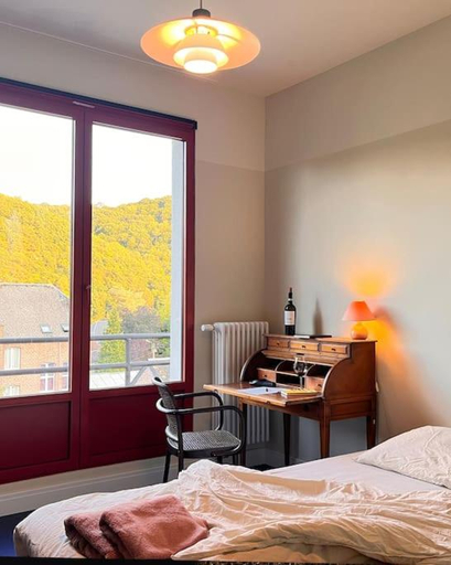 Bedroom 2, Villa Michaux, Namur