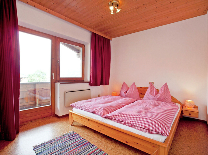 Bedroom 3, Beautiful Apartment in Fugen / Zillertal, Schwaz