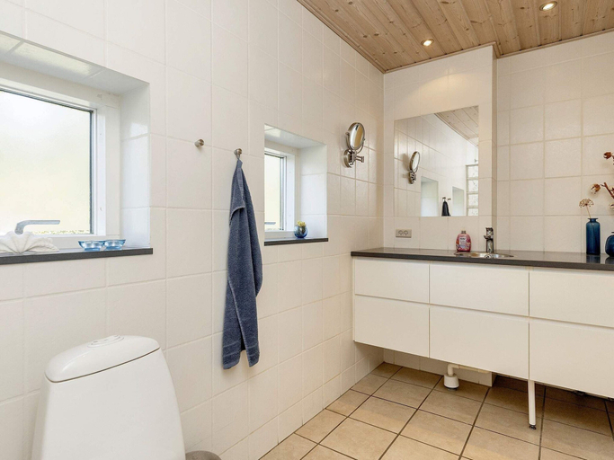 Bathroom 3, 4 Star Holiday Home in Vaeggerlose, Guldborgsund