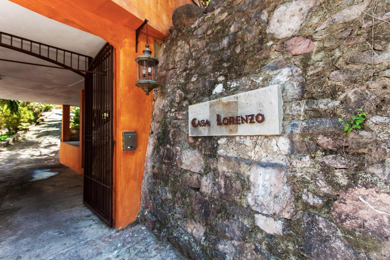 2, Casa Lorenzo Orange Sunsets, Lush Landscape, Intown, Privacy, Puerto Vallarta