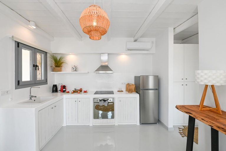 Others 4, Xerolithia suites, South Aegean