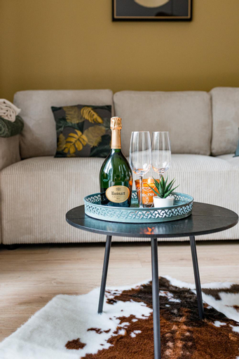 Others 5, Le Nouveau Monde - Appartement Chic et Confortable, Rhône