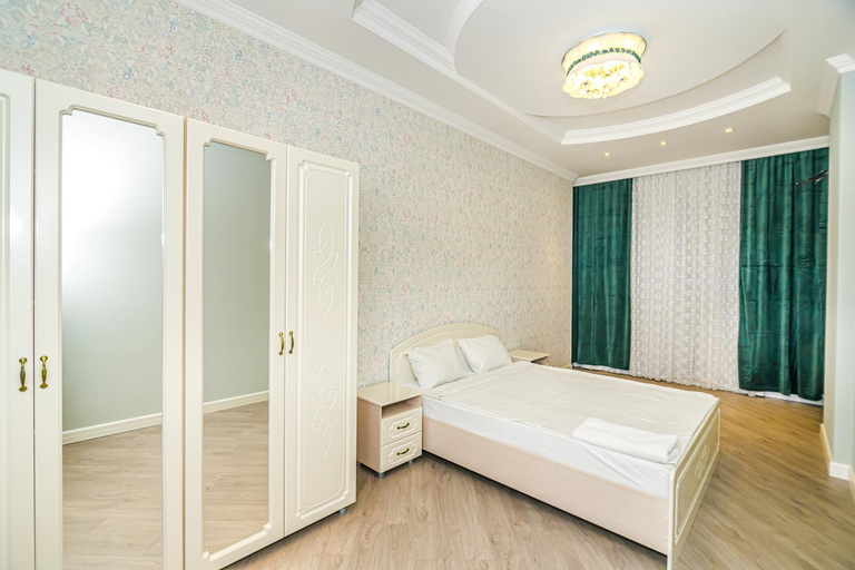 Others 3, Sweet Property on Trump Palace, Baku