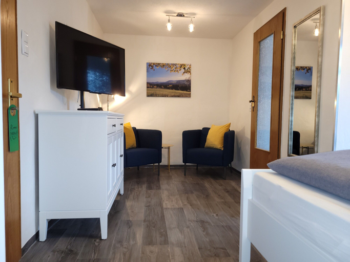 Bedroom 3, VINEU - Bed n Breakfast, Hochsauerlandkreis