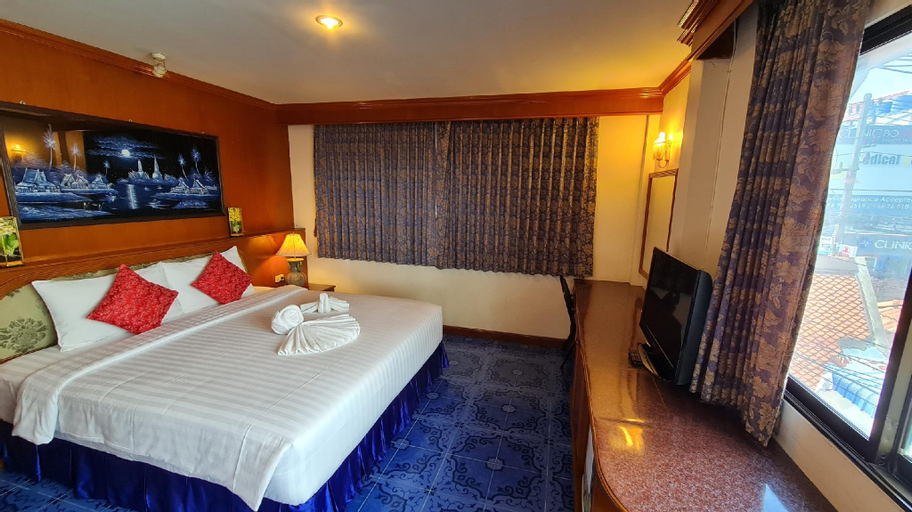 Bedroom 14