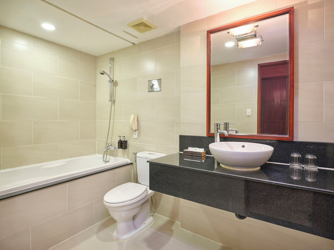 Bathroom 5, Bong Sen Hotel Saigon, District 1
