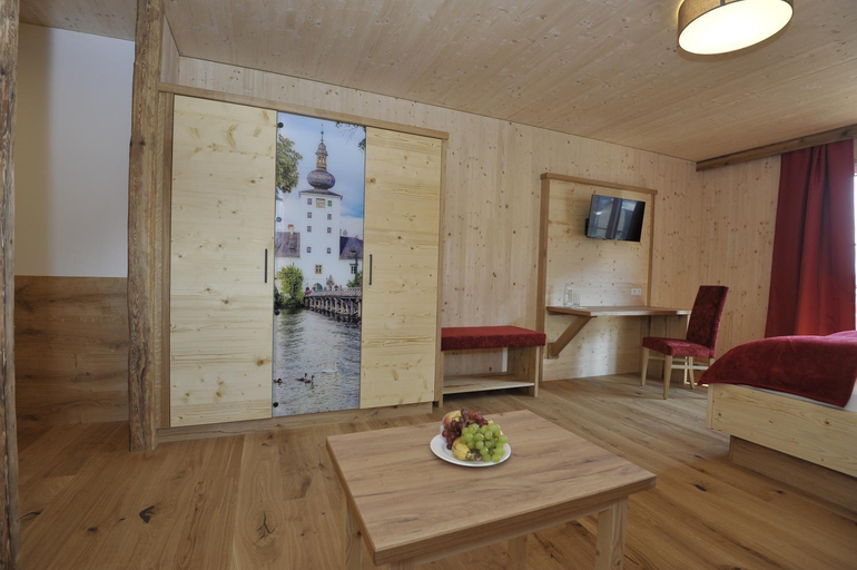 Others 5, Das Dorfhotel Engl-grafinger, Gmunden
