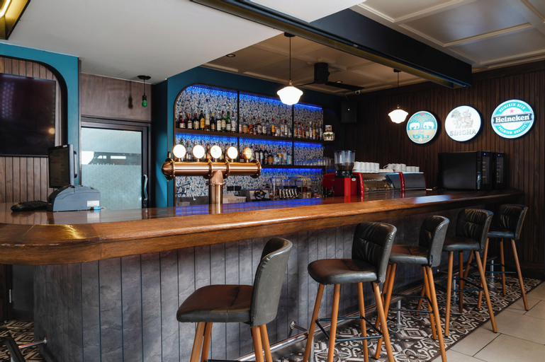 Food & Drinks 5, The Dawin Hotel, Khlong Toey