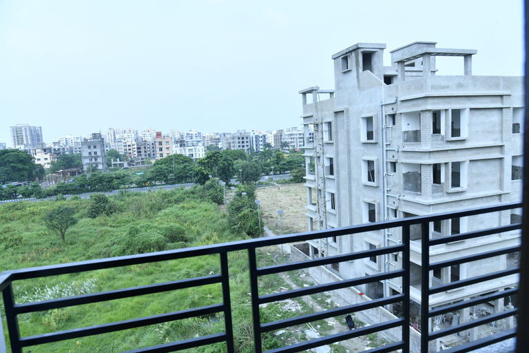 Others 5, MM Hotel and Service Apartment, Kolkata