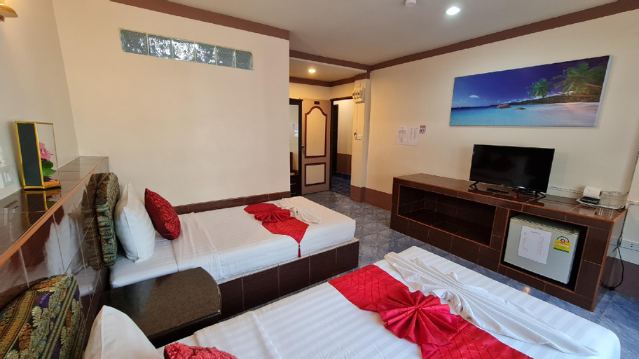 Bedroom 18