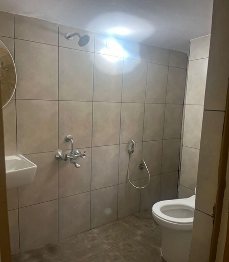 Bathroom 3, Diya residence, Mysore
