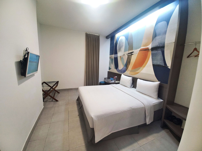 Bedroom 13