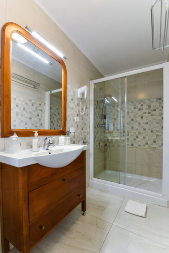 Bathroom 3, AGO Apartments, Municipiul Bucuresti