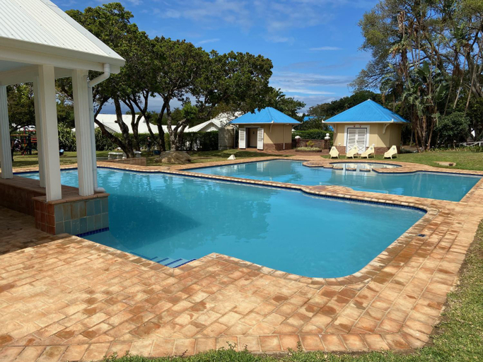 Others 5, Caribbean Estates, Ugu