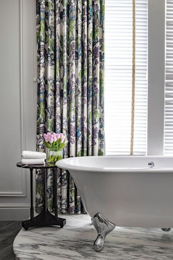 Bathroom 4, The Kensington Hotel, London