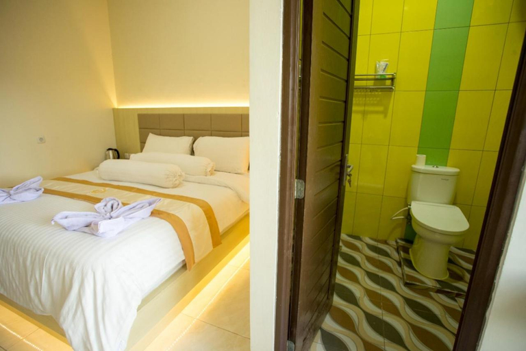 Bedroom 2, HAYANA HOTEL, Kepulauan Sangihe