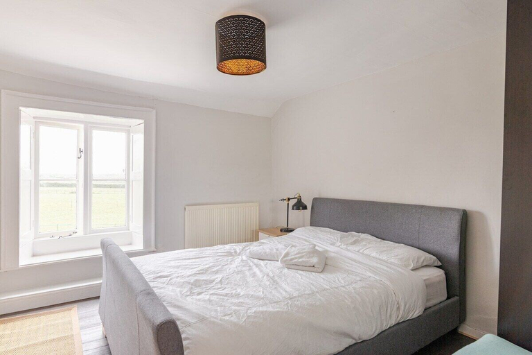Bedroom 2, Furzen Farmhouse, Gloucestershire
