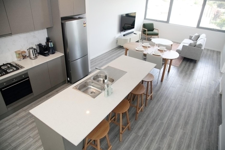 Food & Drinks 3, Hilton Executive Apartments, Adelaide
