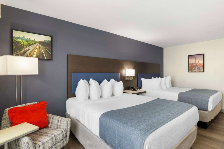 Bedroom 12