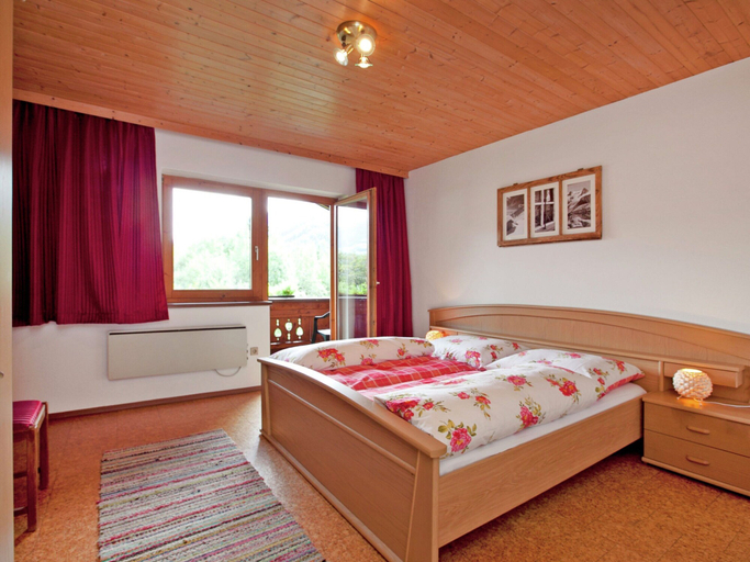 Bedroom 4, Beautiful Apartment in Fugen / Zillertal, Schwaz