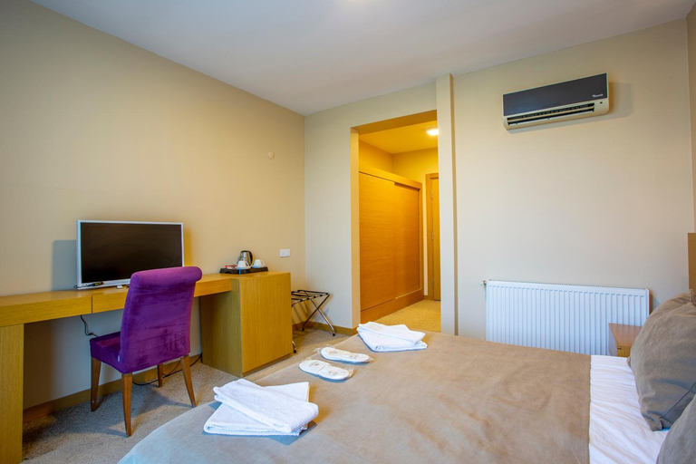 Bedroom 3, Zeytin Bahçesi Hotel, İznik