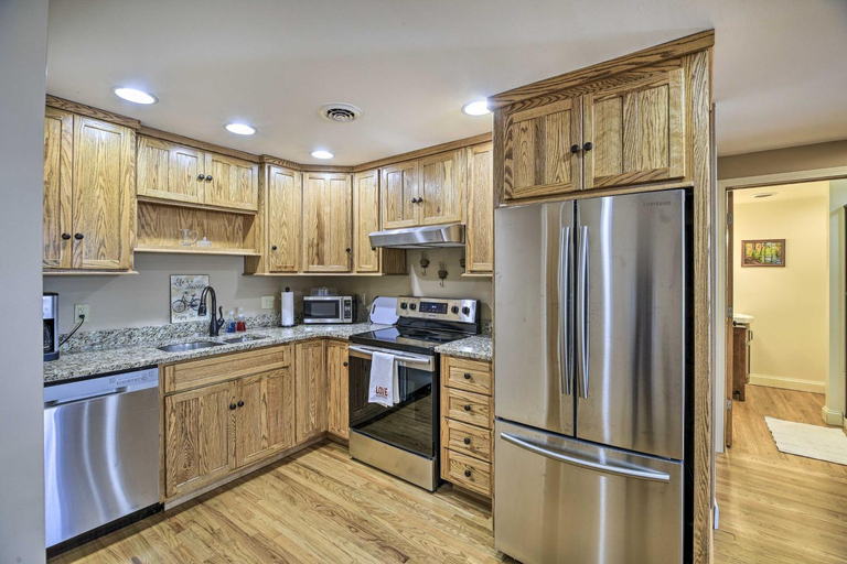 Others 4, Cozy Damascus Apartment w/ Great Views!, Washington