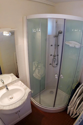Bathroom, Entre pinede et ocean, Vendée