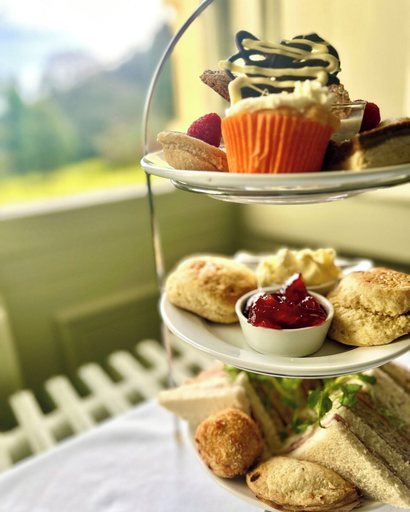 Food & Drinks 5, The Falcondale at Lampeter, Ceredigion