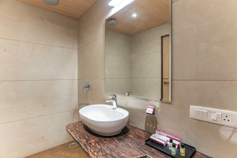 Bathroom 4, Hotel Lilichham, Udaipur