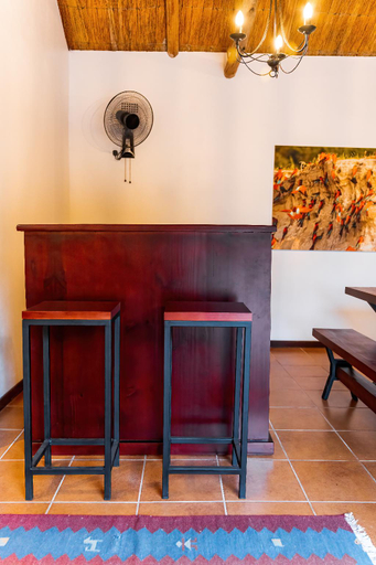 Others 5, The Little Outlook, Hwange