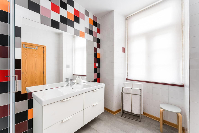 Bathroom 3, R3 Service Five Senses in Coimbra, Coimbra