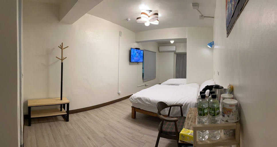 Bedroom 13