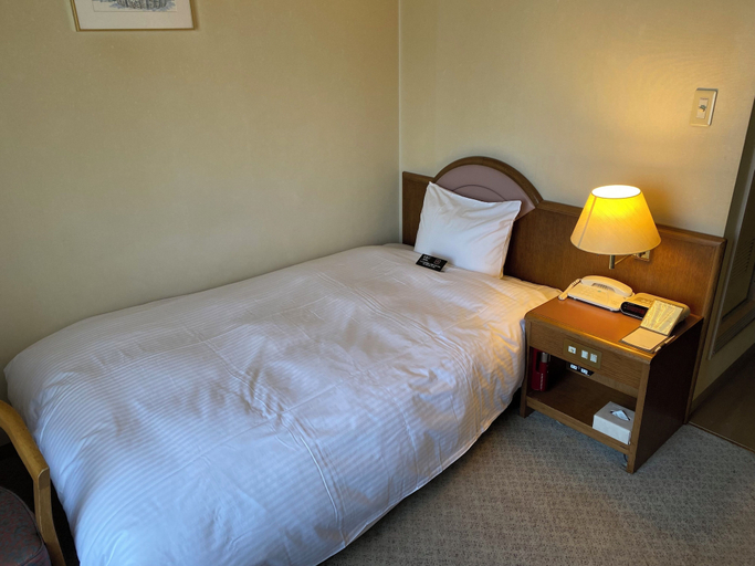 Bedroom 4, Hotel Crescent Asahikawa, Asahikawa