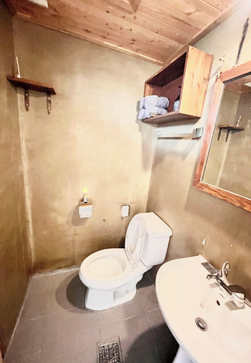 Bathroom 3, indigo, Jeonju