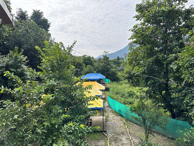 Others 5, The Gazzaar Riverside camp, Nainital