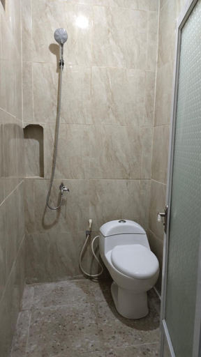 Bathroom 4, Artha Lombok 2, Lombok