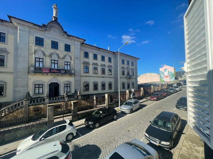 Others 2, Estudio Avenida, Vila Real