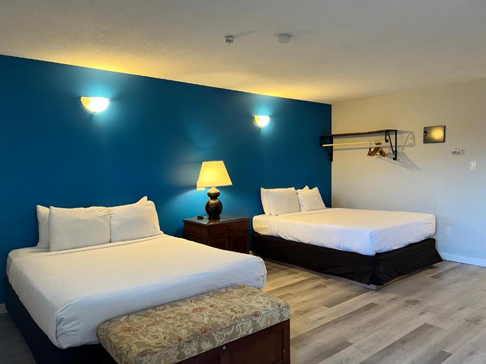 Bedroom 3, The Tide's Out, Nanaimo
