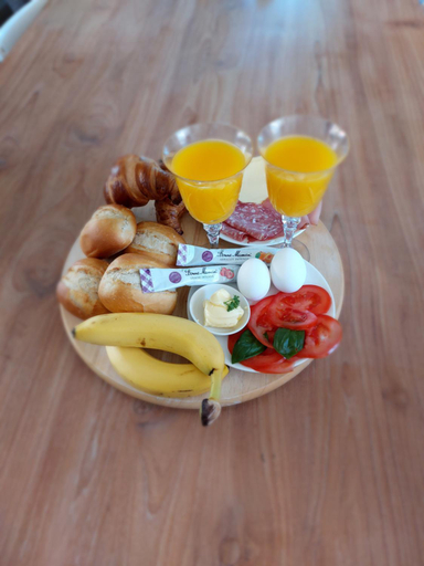 Food & Drinks 5, BNBSpanbroek, Opmeer