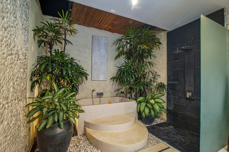 Bathroom 4, Villa Athena - Sumptuous 3 Bedroom Private Luxury Villa with Pool in Seminyak, Badung