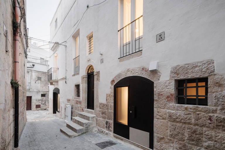 Others 3, Clementia Guest House, Bari