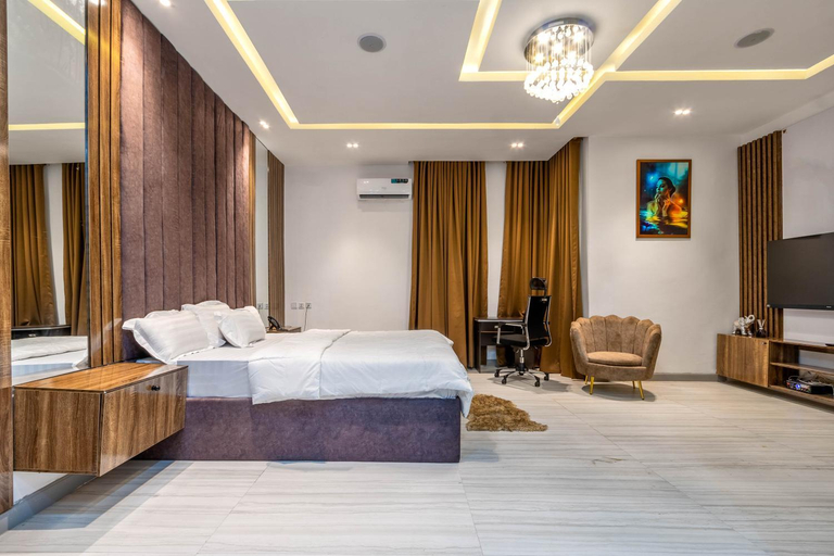 Others 4, Cecilia Homes, Eti-Osa
