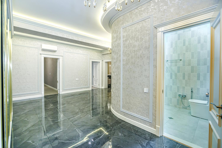Others 5, Sweet Property on Trump Palace, Baku