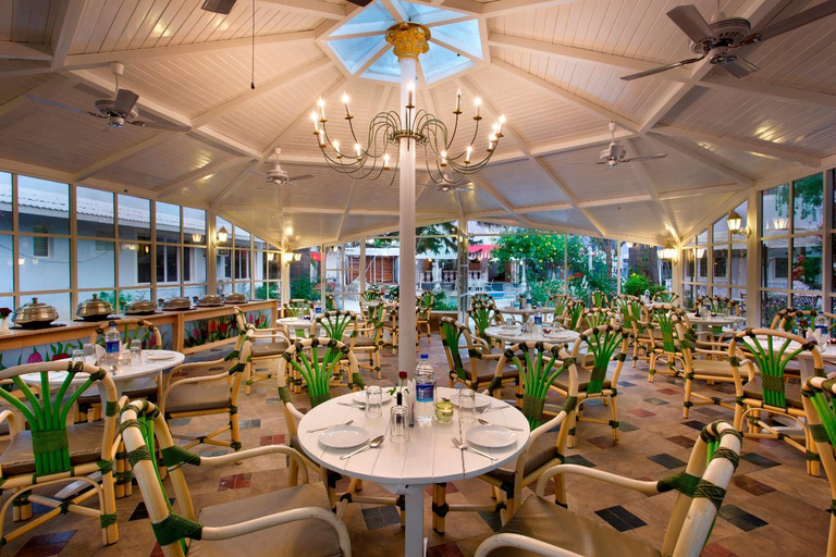 Food & Drinks 5, Avion Holiday Resort, Pune