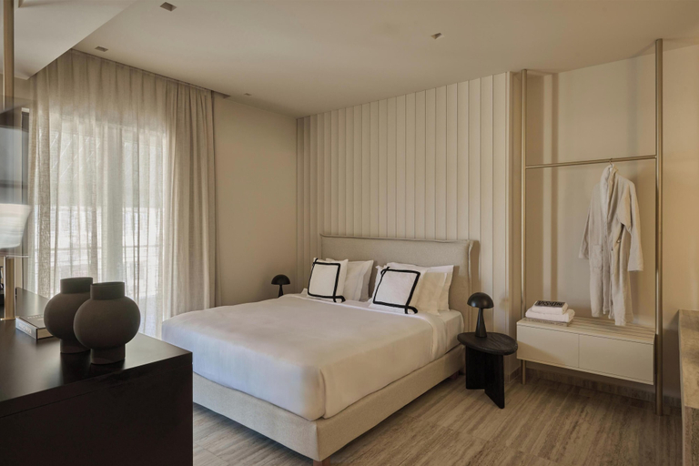 Bedroom 4, Finders Top Floor Apartments, Attica