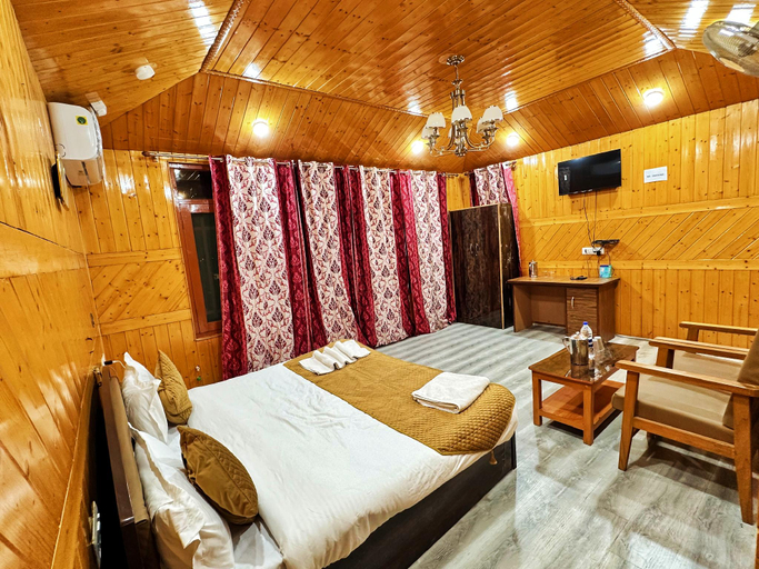 Bedroom 2, ROSELINE INN, Srinagar