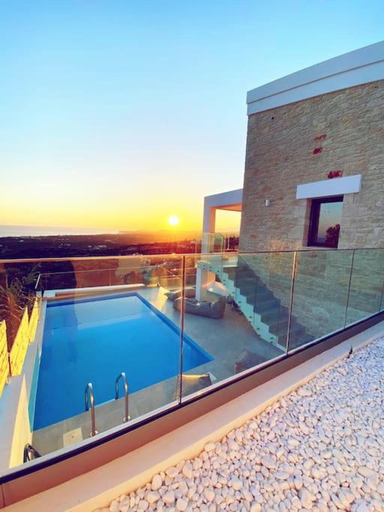 Others 4, Villa Alexander, Crete
