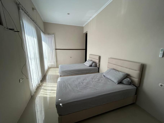 Bedroom 9
