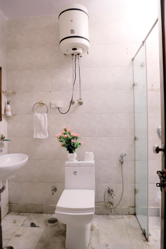 Others 5, Fortune Home Service Apartment 3Bhk , D-198 Saket, Delhi